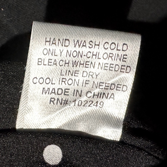 Skies Are Blue Asa Modal Blazer in Black - Picture 5 of 9